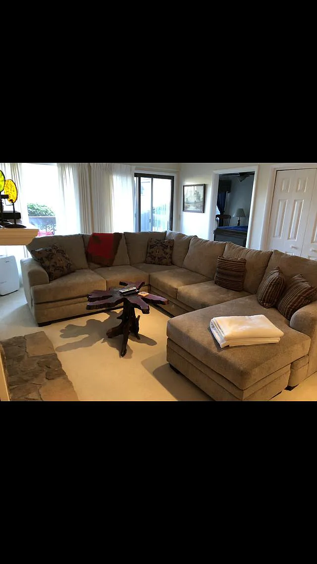 87 Willow Rd B-33