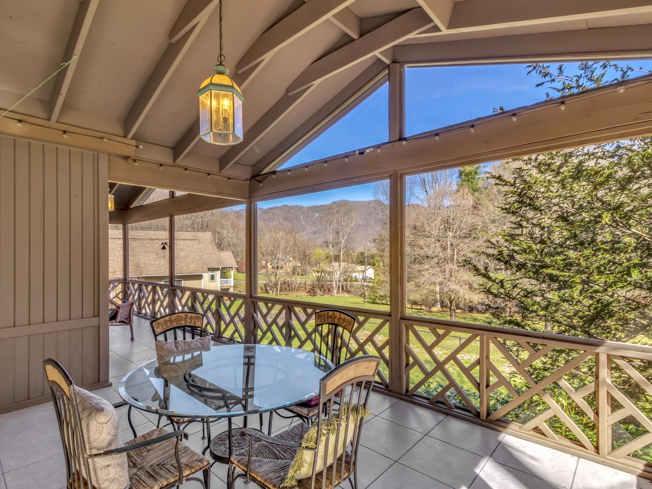 18-41 Balsam Shadows Rd _ (17)